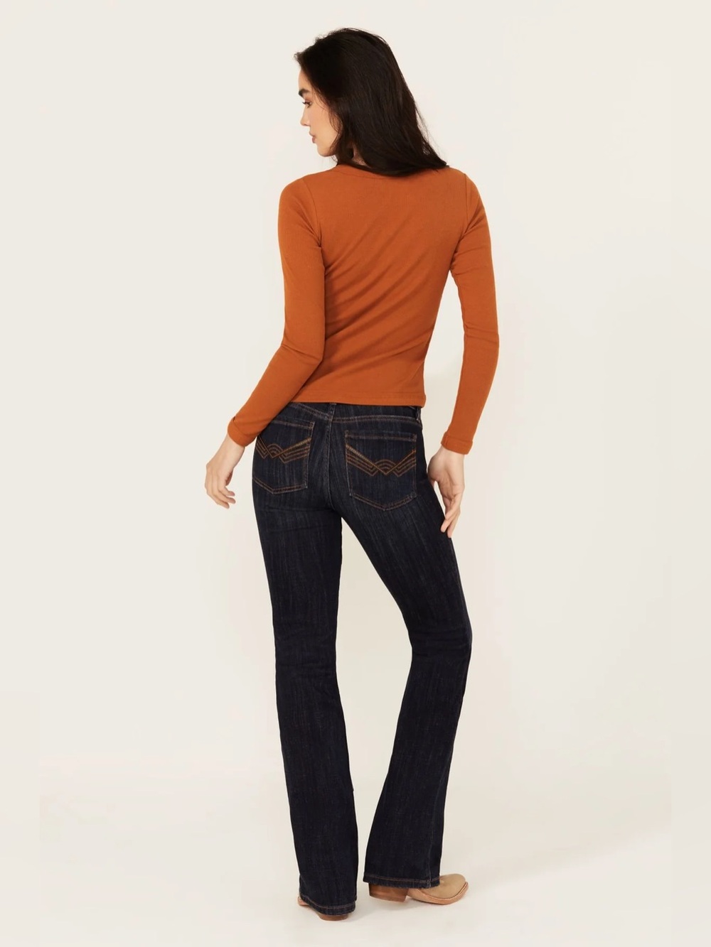 Idyllwind Debbie Rebel Dark Wash Mid Rise Bootcut Jeans